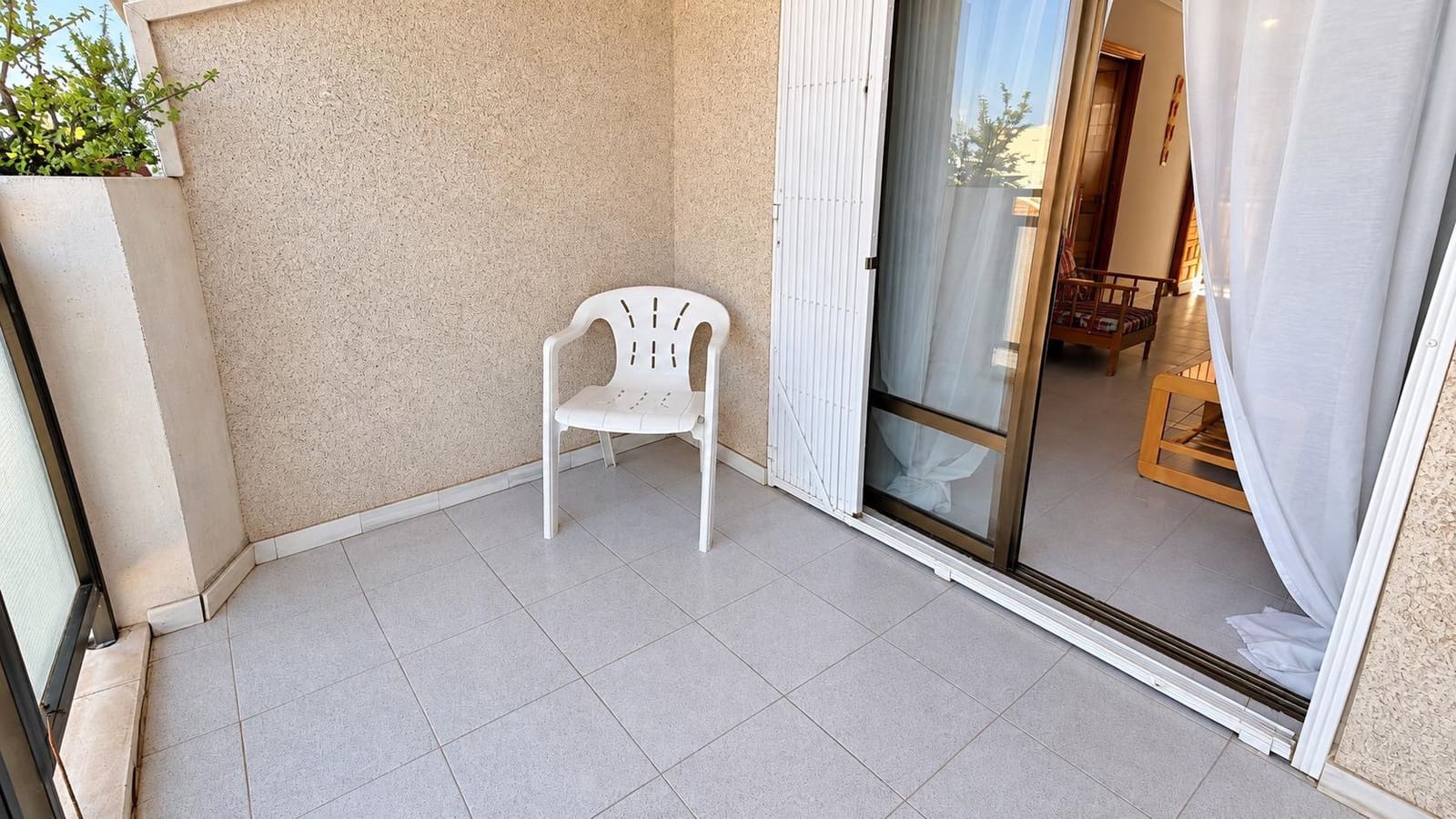 1 bedroom Apartment for sale in Torrevieja - € 89,900 (Ref: 10120416)