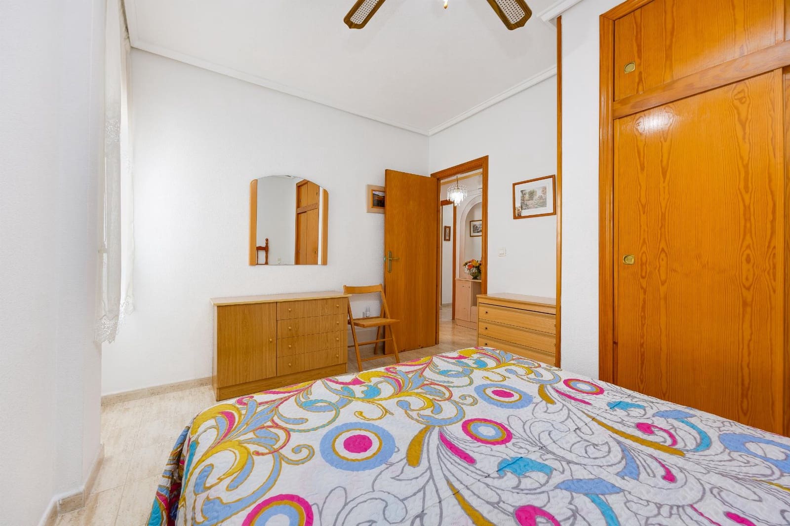 2 soverom Penthouse til salgs i Torrevieja med svømmebasseng garasje - € 159 900 (Ref: 10120419)