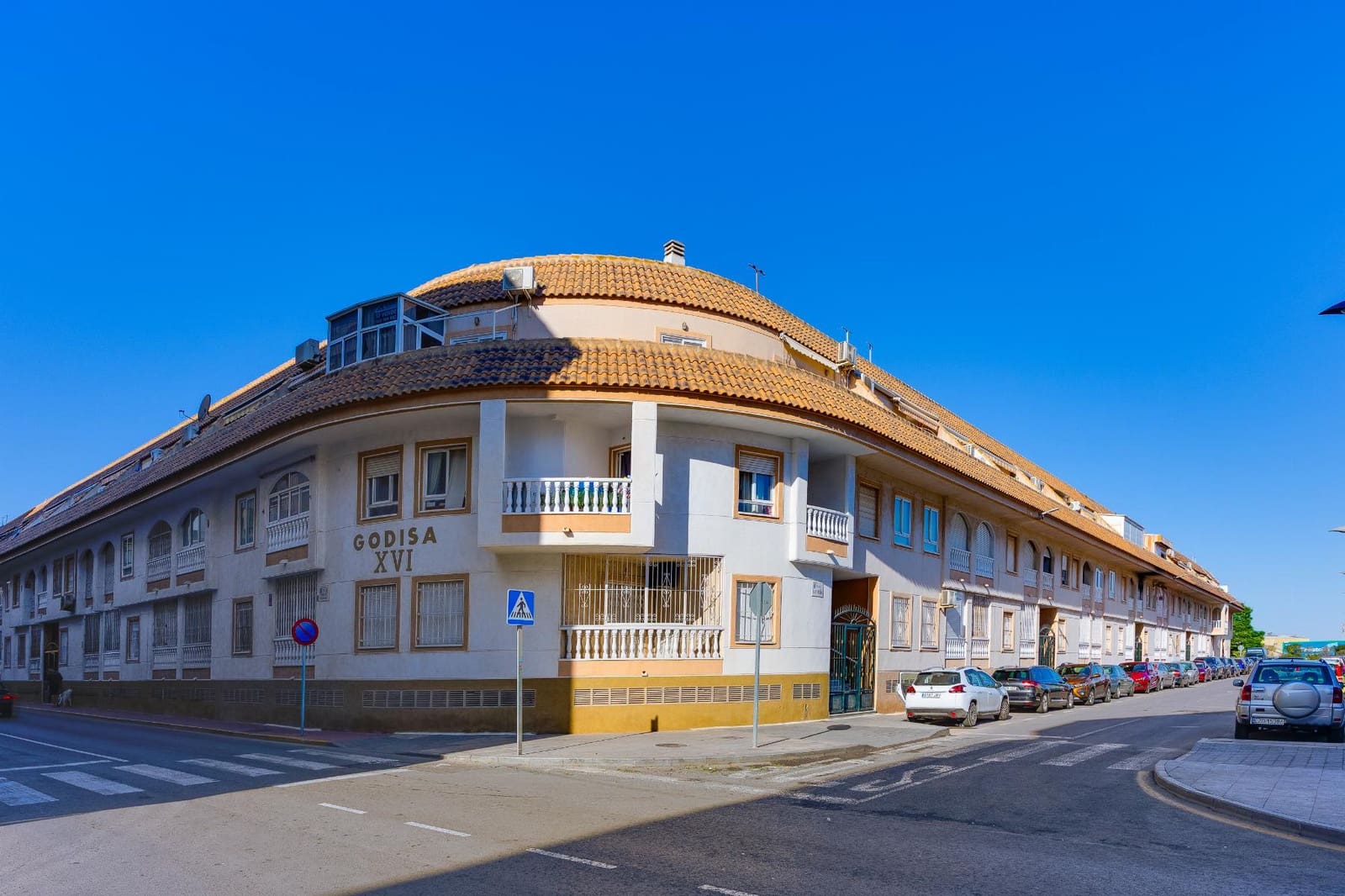 2 soverom Penthouse til salgs i Torrevieja med svømmebasseng garasje - € 159 900 (Ref: 10120419)