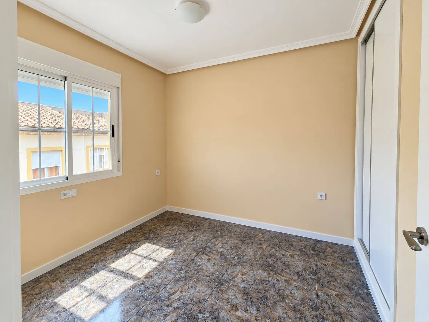 2 sovrum Bungalow till salu i La Zenia med pool - 149 000 € (Ref: 10125076)