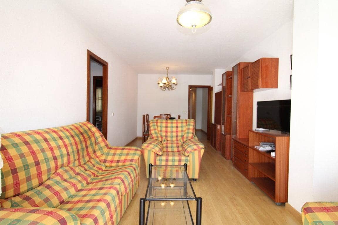4 bedroom Apartment for sale in Torrevieja with garage - € 185,000 (Ref: 10130104)