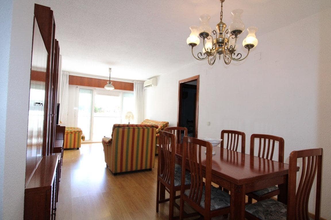 4 bedroom Apartment for sale in Torrevieja with garage - € 185,000 (Ref: 10130104)