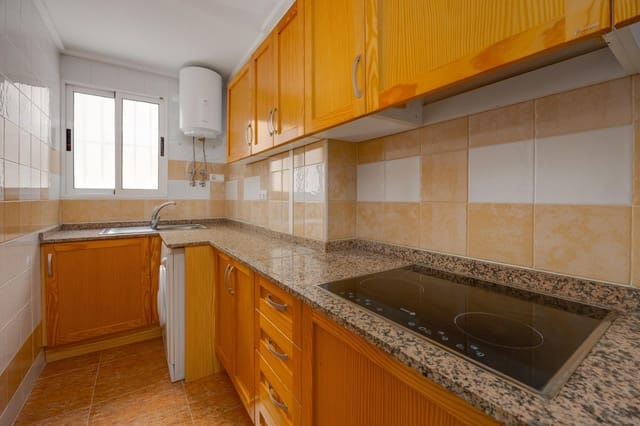 1 soveværelse Lejlighed til salg i Centro - Muelle Pesquero, Torrevieja med swimmingpool garage - € 105.000 (Ref: 10133596)