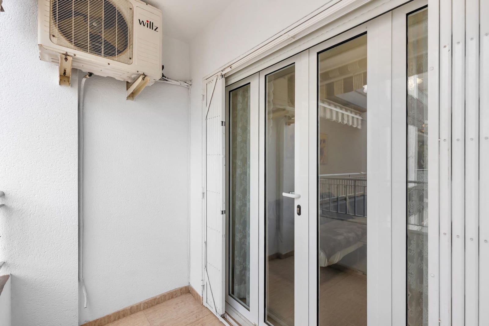 2 chambre Appartement à vendre à Torrevieja avec piscine garage - 125 000 € (Ref: 10133597)