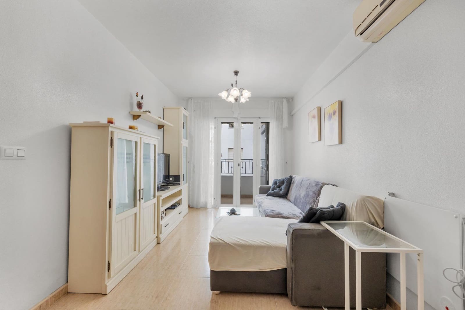 2 chambre Appartement à vendre à Torrevieja avec piscine garage - 125 000 € (Ref: 10133597)