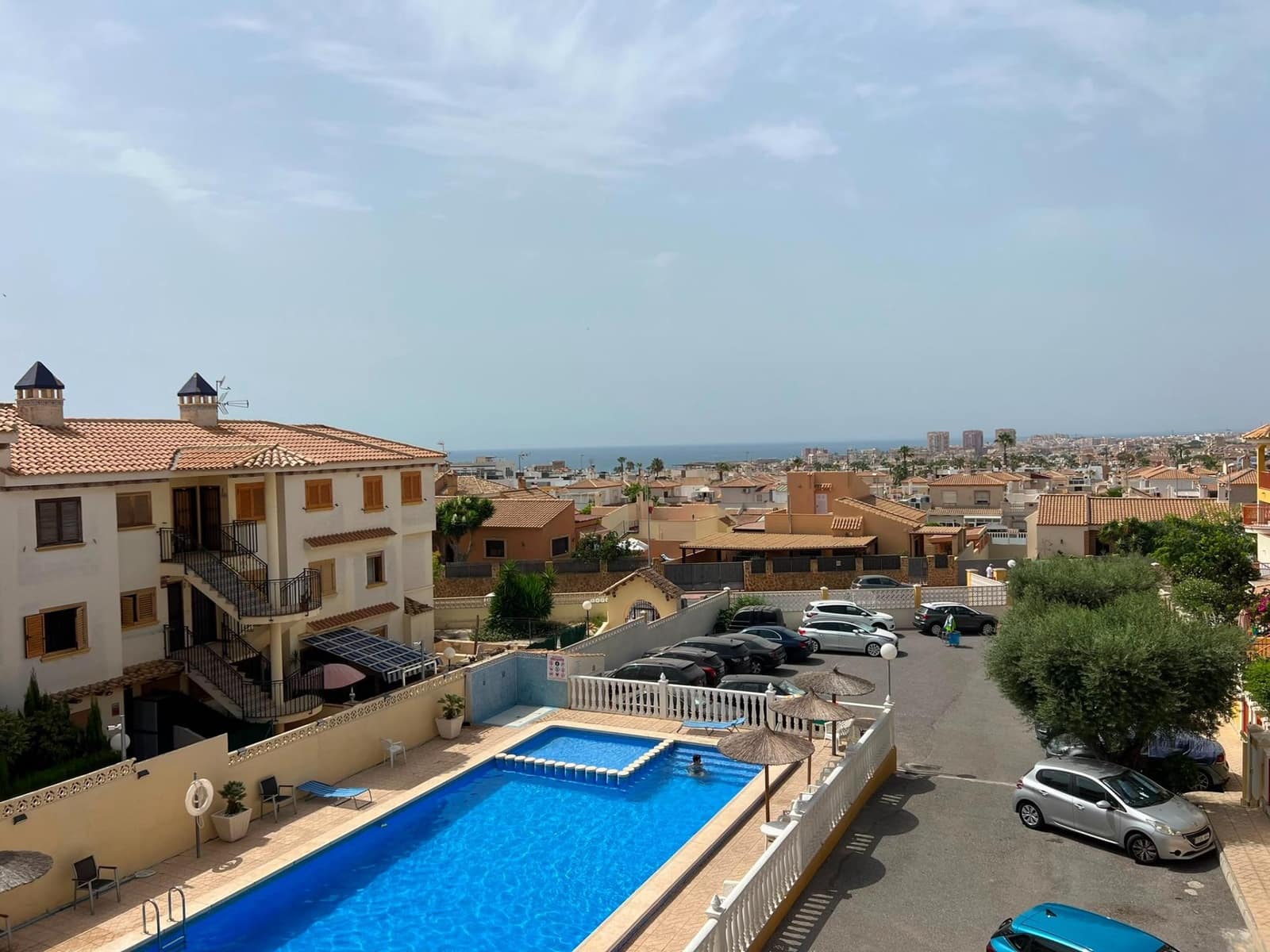 2 soverom Leilighet til salgs i Torrevieja med svømmebasseng - € 143 000 (Ref: 10136623)