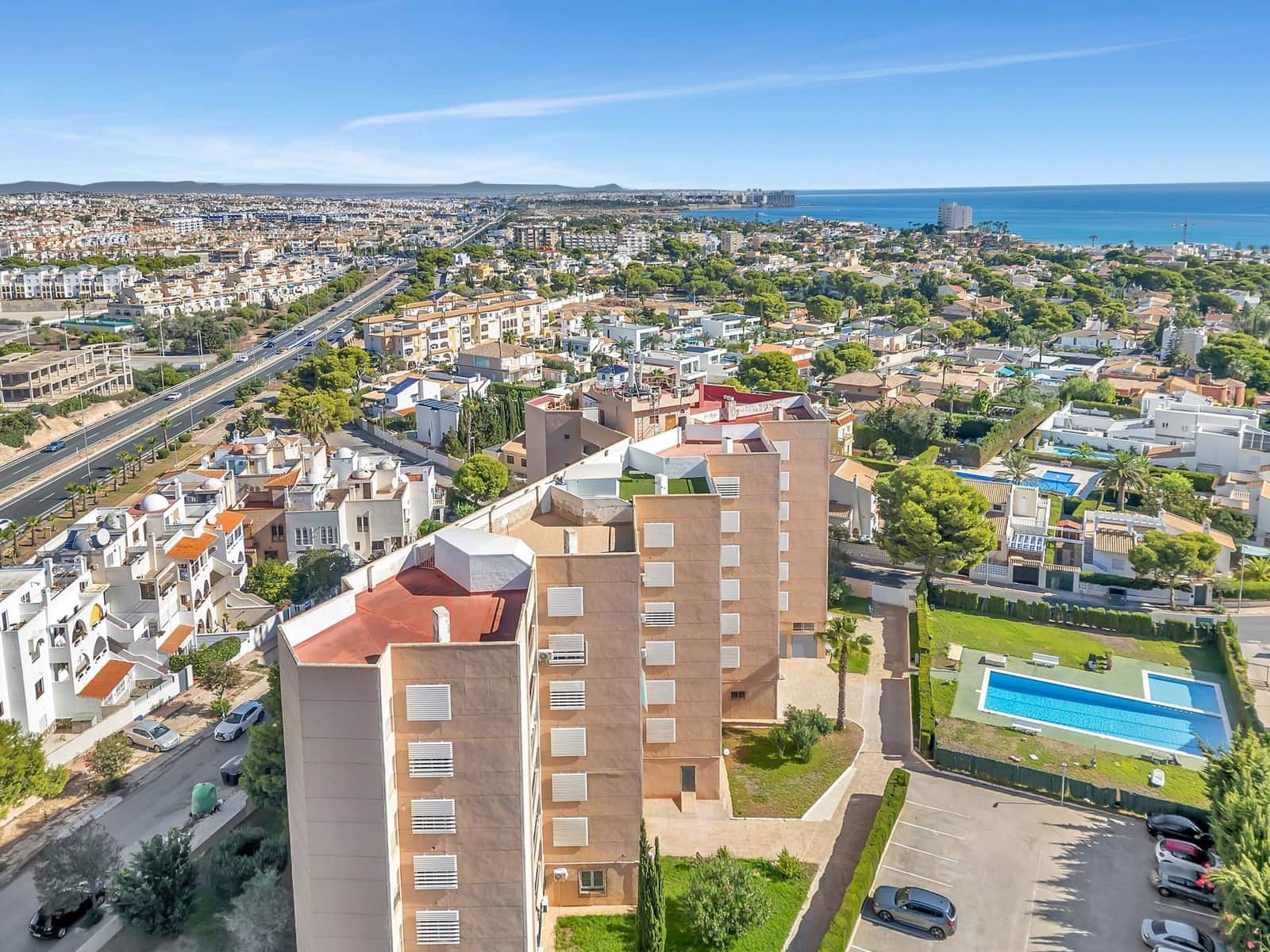 3 slaapkamer Appartement te koop in Cabo Roig met zwembad - € 247.000 (Ref: 10136624)