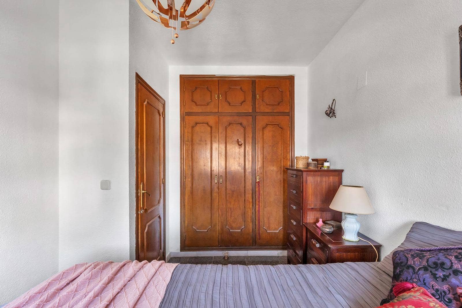 2 soveværelse Byhus til salg i Torrevieja med garage - € 240.000 (Ref: 10139907)