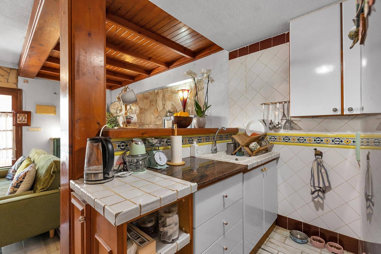 2 soveværelse Byhus til salg i Torrevieja med garage - € 240.000 (Ref: 10139907)