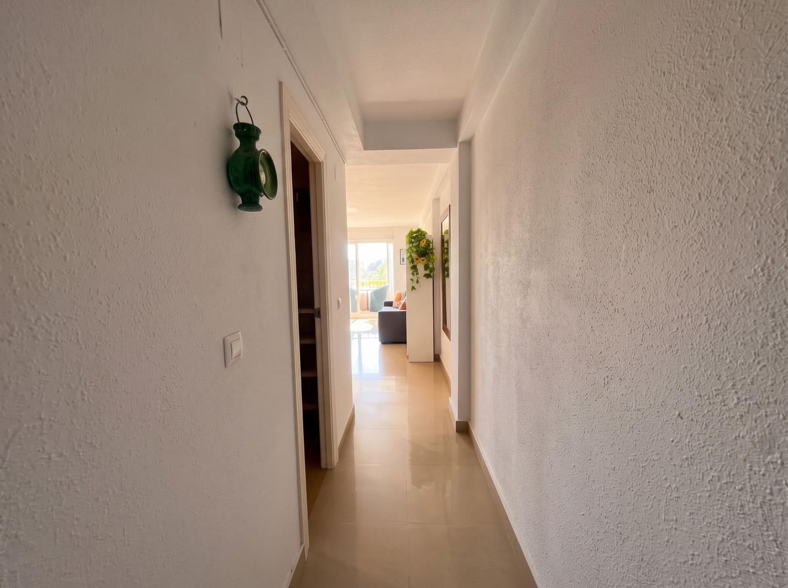 Lejlighed til salg i Guardamar del Segura med swimmingpool - € 99.900 (Ref: 10139908)