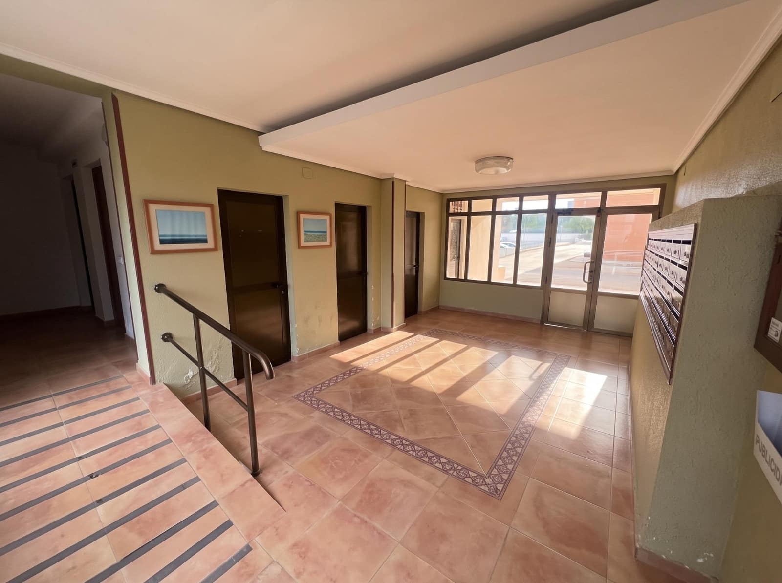 Lejlighed til salg i Guardamar del Segura med swimmingpool - € 99.900 (Ref: 10139908)
