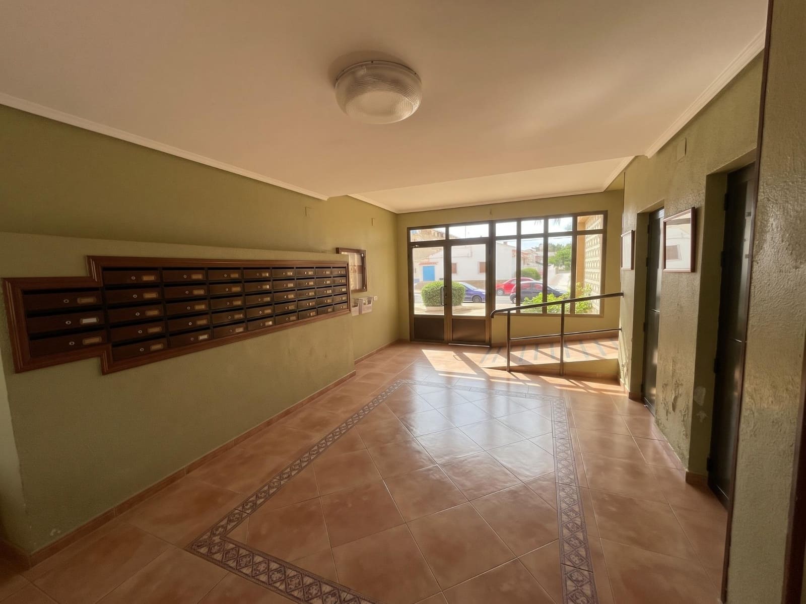 Lejlighed til salg i Guardamar del Segura med swimmingpool - € 99.900 (Ref: 10139908)