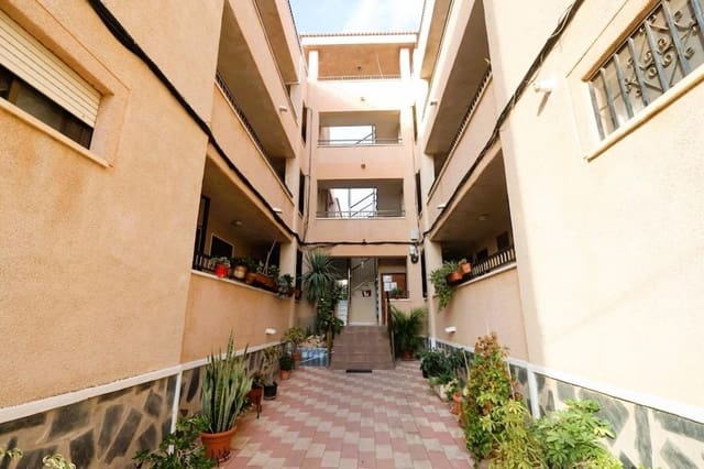 Leilighet til salgs i El Chaparral, Torrevieja - € 69 000 (Ref: 10144871)