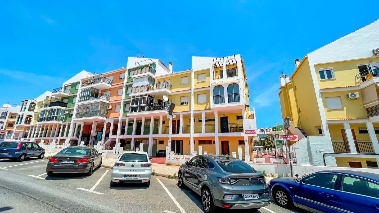 2 soveværelse Lejlighed til salg i Torrevieja med swimmingpool - € 145.000 (Ref: 10144873)