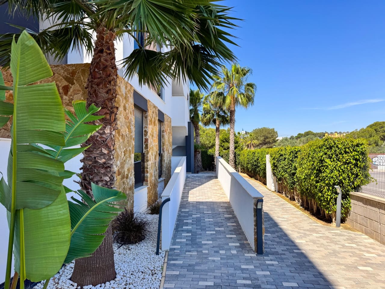 2 sypialnia Apartament na sprzedaż w Orihuela Costa z basenem garażem - 269 000 € (Ref: 10156265)