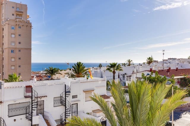 Apartamento de 2 habitaciones en Parque Acuático - Sector 25, Torrevieja en venta con piscina - 169.990 € (Ref: 10156266)