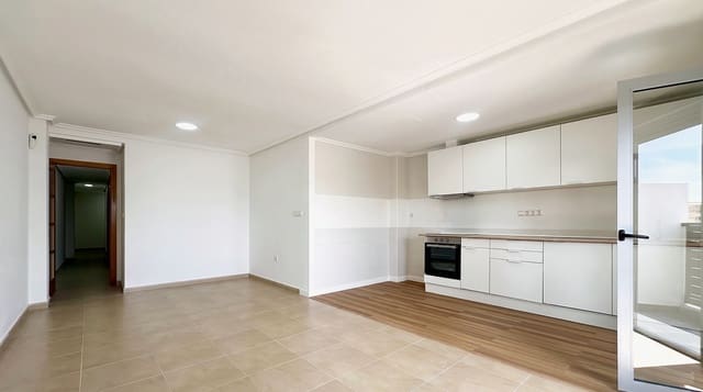 Apartamento de 3 habitaciones en Parque de las Naciones, Torrevieja en venta - 167.000 € (Ref: 10156899)