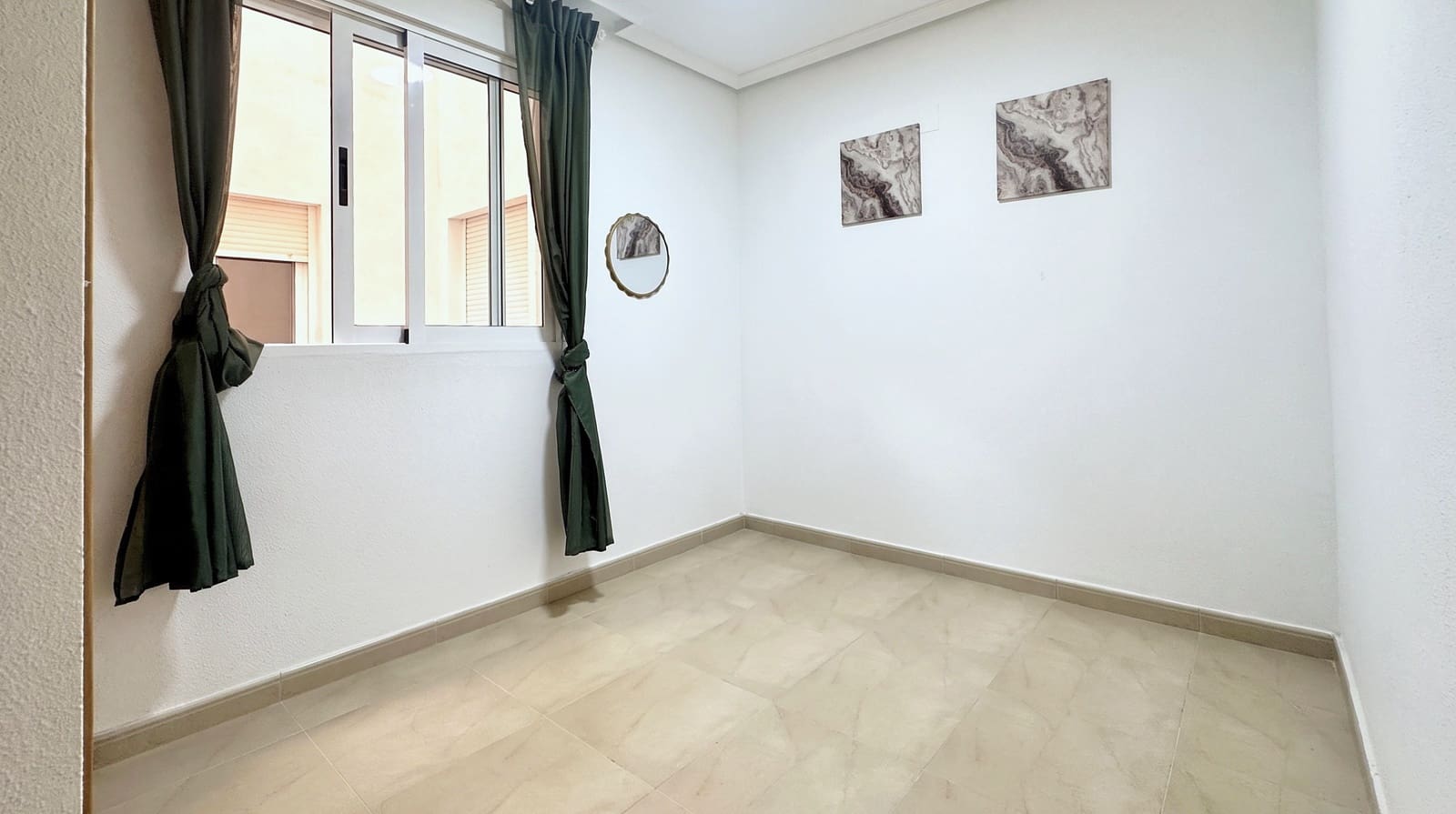 Apartamento de 3 habitaciones en Torrevieja en venta - 167.000 € (Ref: 10156899)