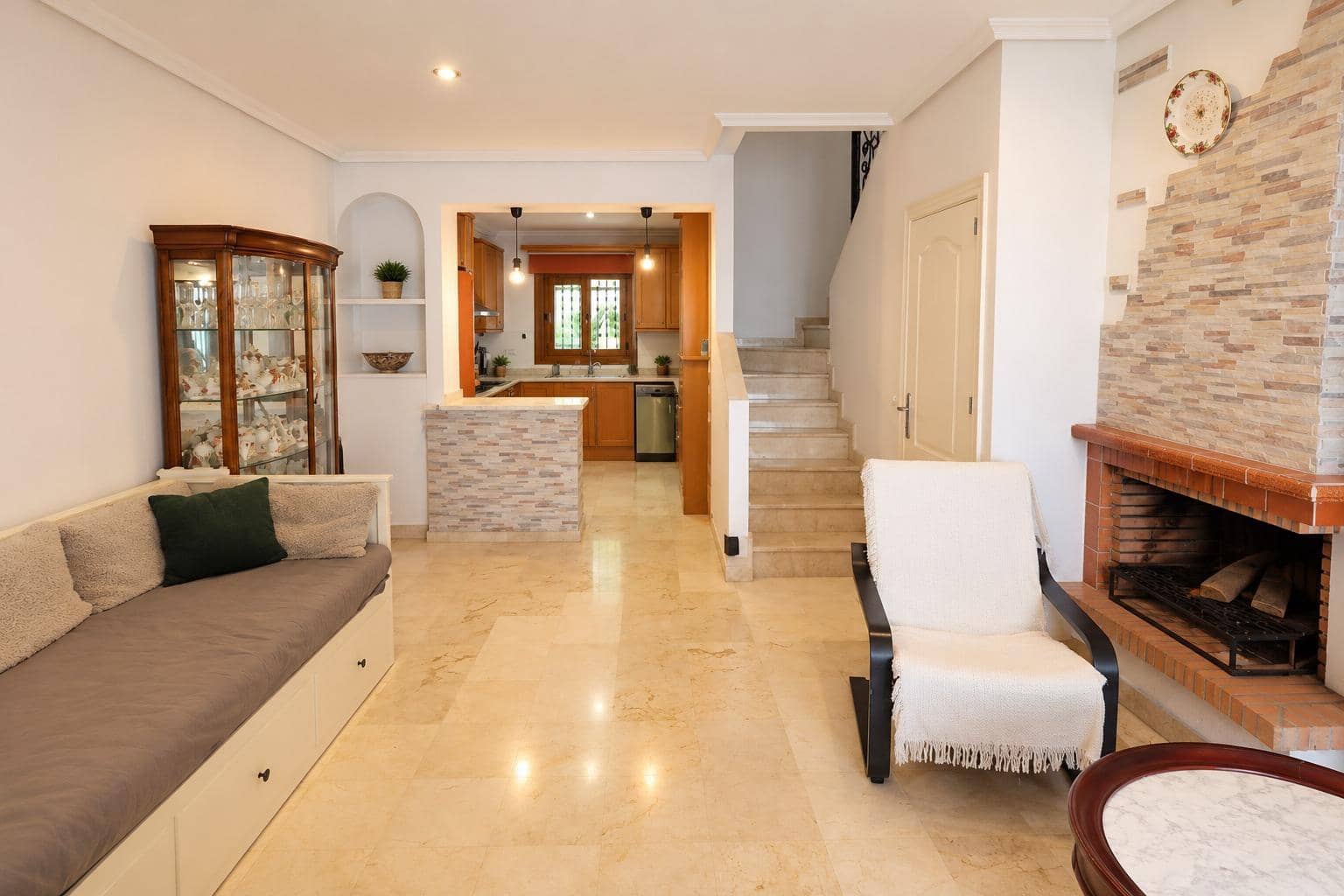 2 sypialnia Apartament na sprzedaż w Orihuela Costa z basenem garażem - 234 000 € (Ref: 10158647)