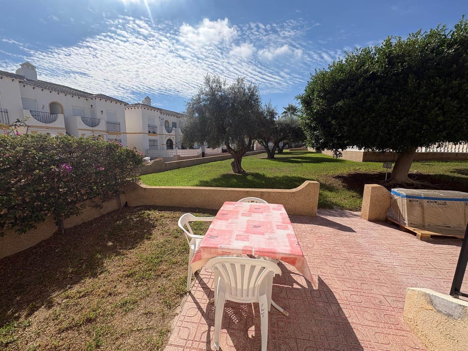 1 bedroom Bungalow for sale in Villamartin with pool - € 115,000 (Ref: 10158648)