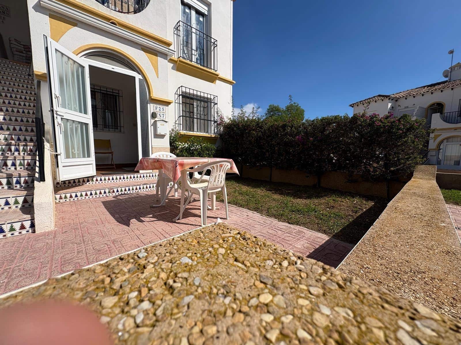 1 bedroom Bungalow for sale in Villamartin with pool - € 115,000 (Ref: 10158648)