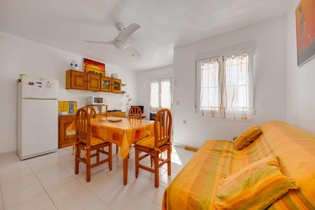 1 slaapkamer Bungalow te koop in Villamartin, Orihuela met zwembad - € 115.000 (Ref: 10158648)