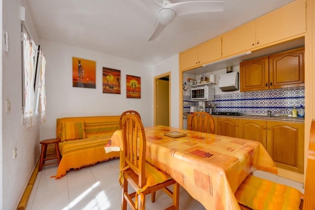 1 slaapkamer Bungalow te koop in Villamartin, Orihuela met zwembad - € 115.000 (Ref: 10158648)