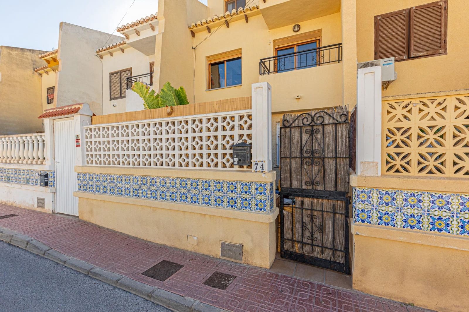 2 soverom Leilighet til salgs i Los Balcones med svømmebasseng - € 195 000 (Ref: 10159882)