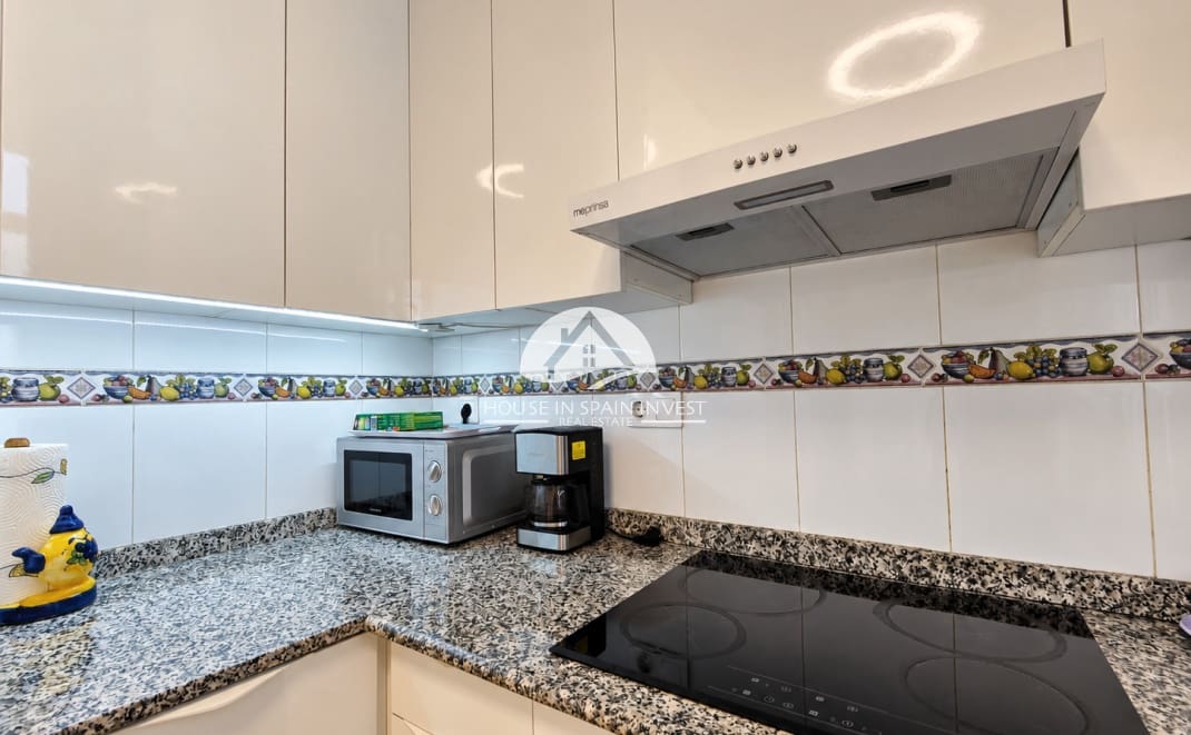 3 bedroom Townhouse for sale in La Florida with pool - € 197,950 (Ref: 10159884)