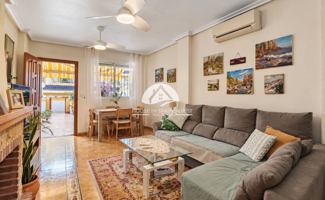 3 bedroom Townhouse for sale in La Florida with pool - € 197,950 (Ref: 10159884)