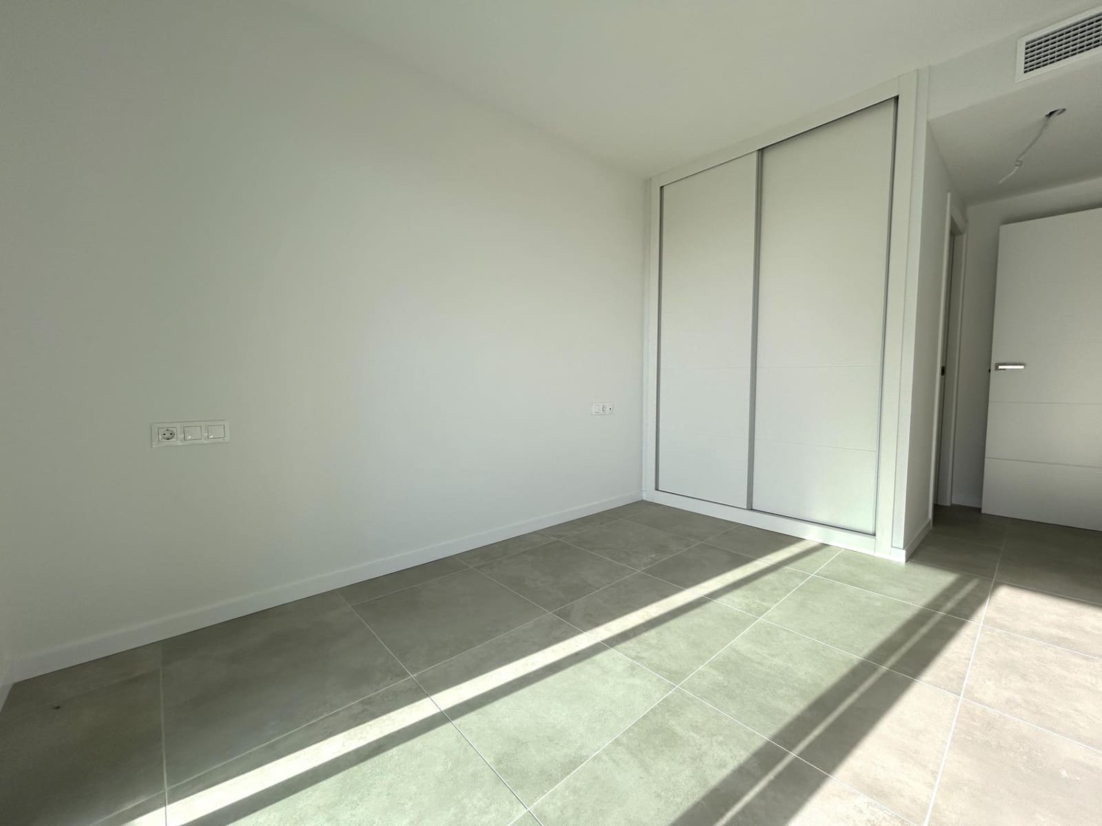 2 Zimmer Apartment zu verkaufen in Orihuela Costa mit Pool Garage - 363.000 € (Ref: 10175541)