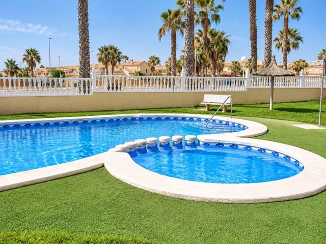 2 soverom Bungalow til salgs i Lomas de Cabo Roig - Los Dolses, Orihuela med svømmebasseng garasje - € 198 000 (Ref: 10179459)