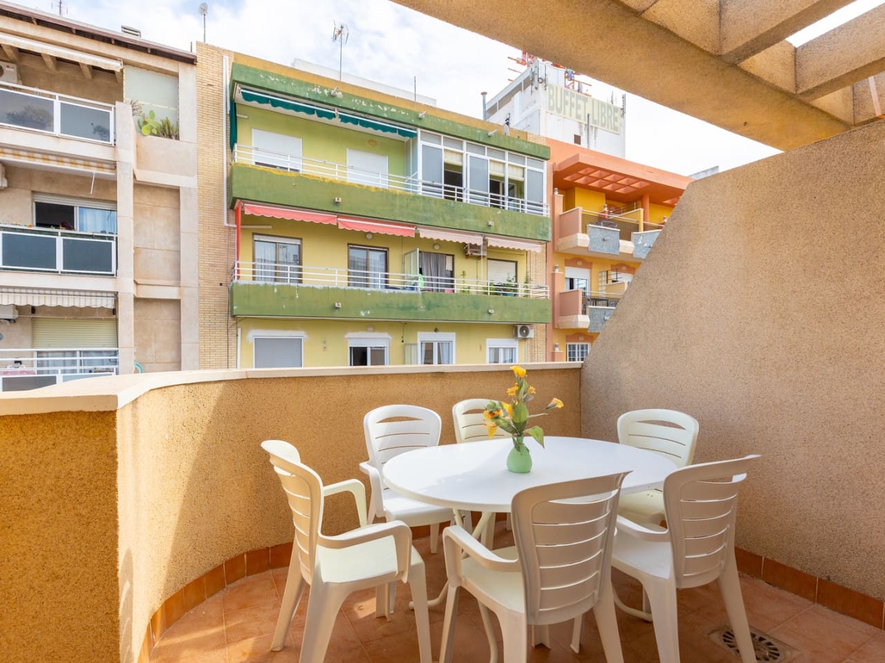3 soveværelse Lejlighed til salg i Torrevieja - € 179.000 (Ref: 10179570)