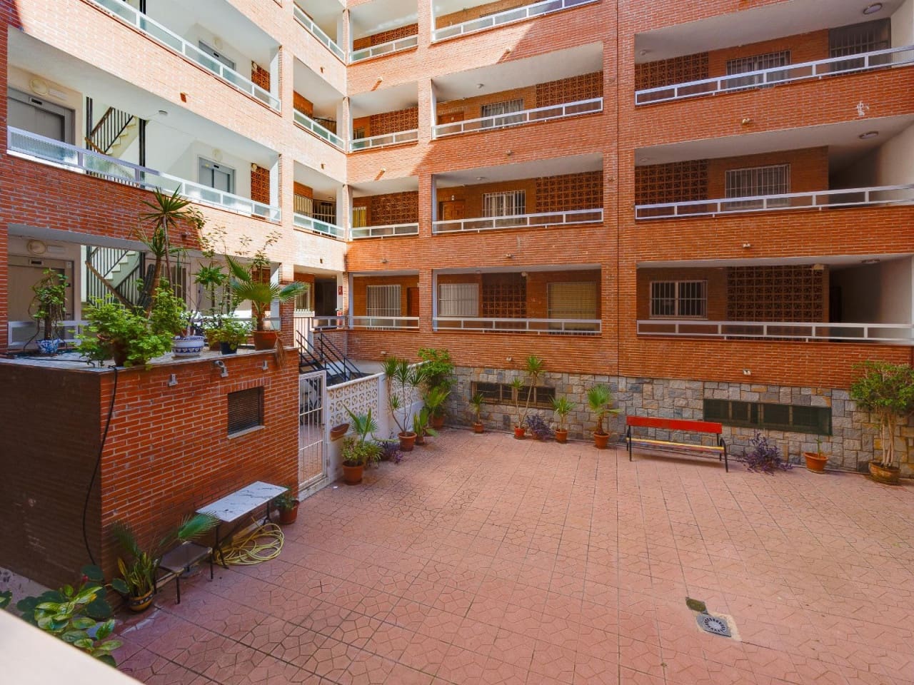2 soverom Leilighet til salgs i Torrevieja - € 149 900 (Ref: 10179577)