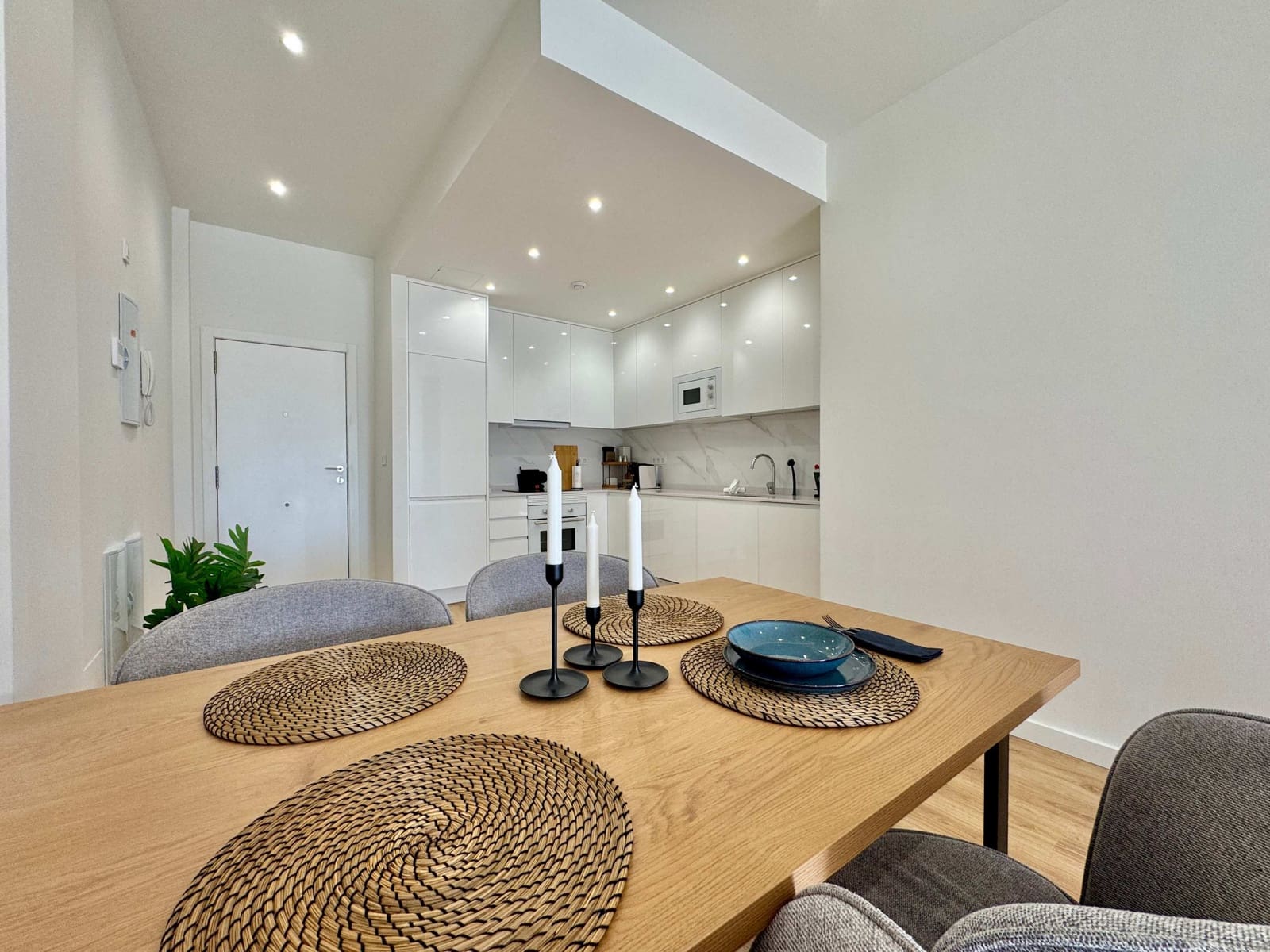 Apartamento de 2 habitaciones en Torrevieja en venta con garaje - 210.000 € (Ref: 10179583)
