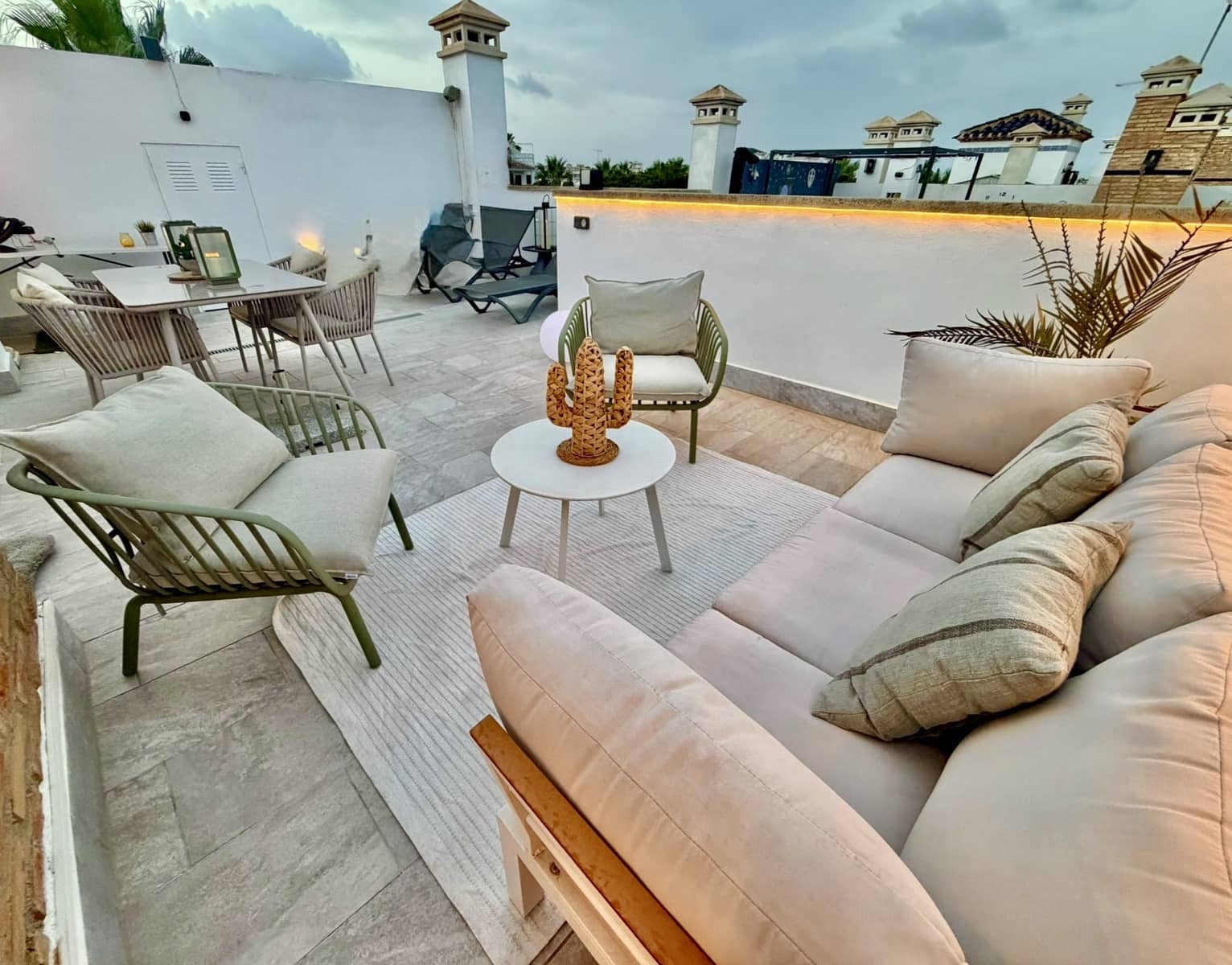 2 slaapkamer Appartement te koop in Orihuela Costa met zwembad - € 239.000 (Ref: 10179584)