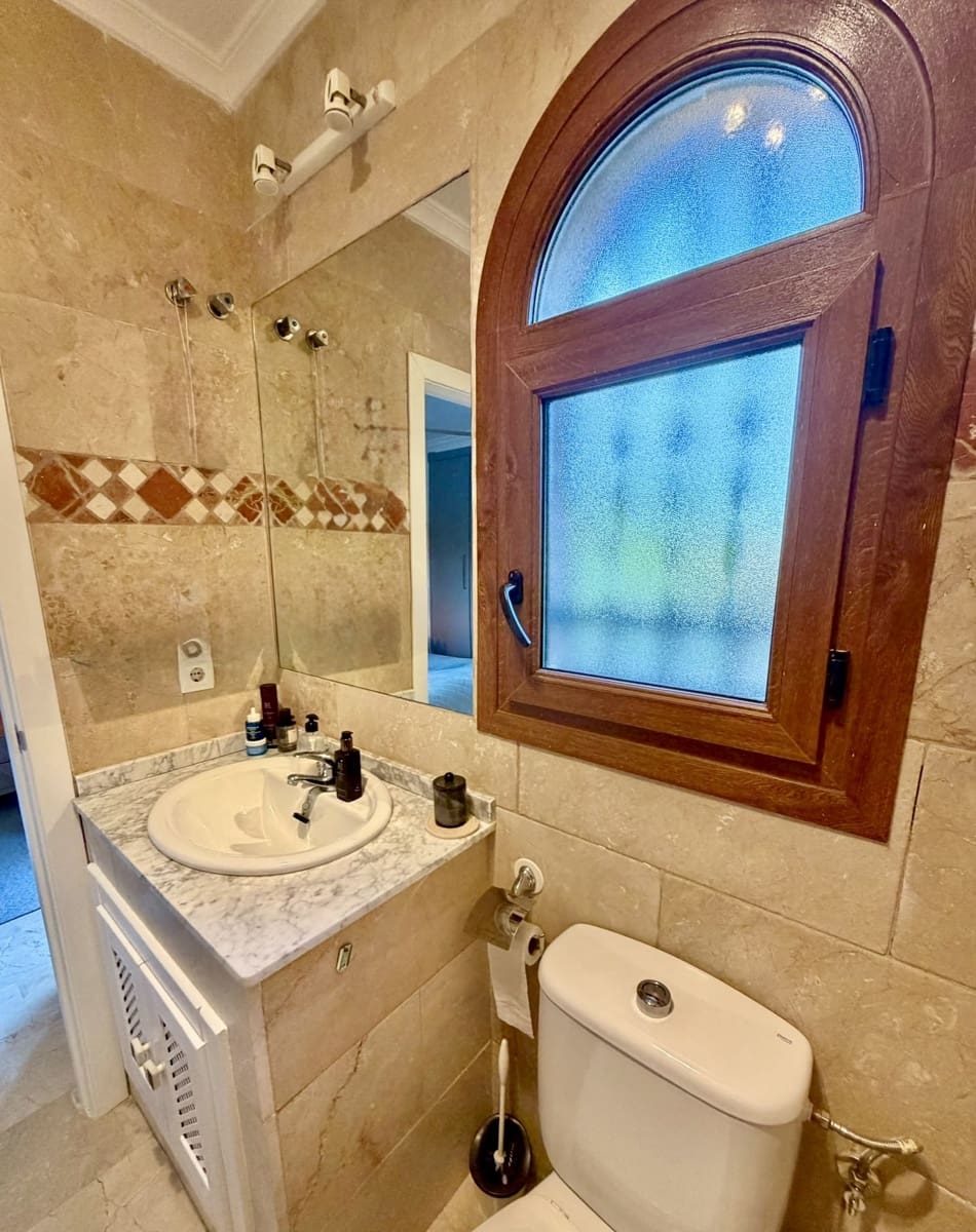 2 slaapkamer Appartement te koop in Orihuela Costa met zwembad - € 239.000 (Ref: 10179584)