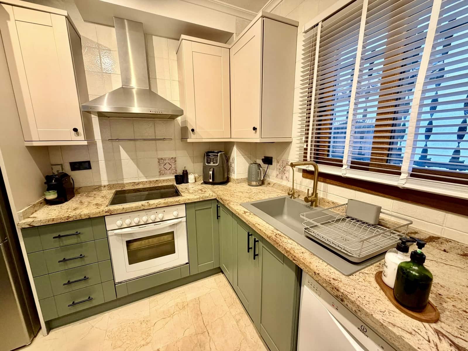 2 slaapkamer Appartement te koop in Orihuela Costa met zwembad - € 239.000 (Ref: 10179584)