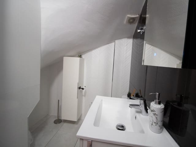 Casa de 3 habitaciones en Playa Flamenca, Orihuela en venta - 189.000 € (Ref: 10180806)