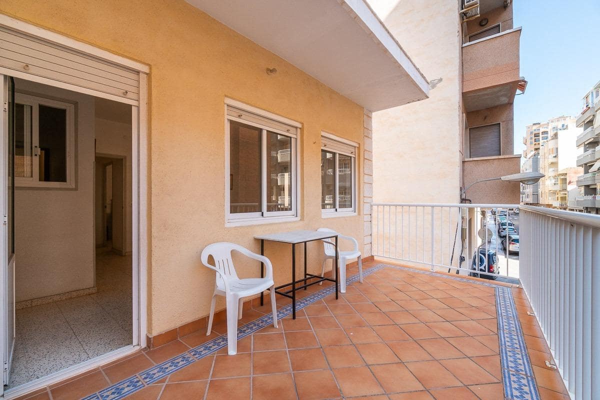 3 Zimmer Apartment zu verkaufen in Torrevieja - 175.000 € (Ref: 10180811)