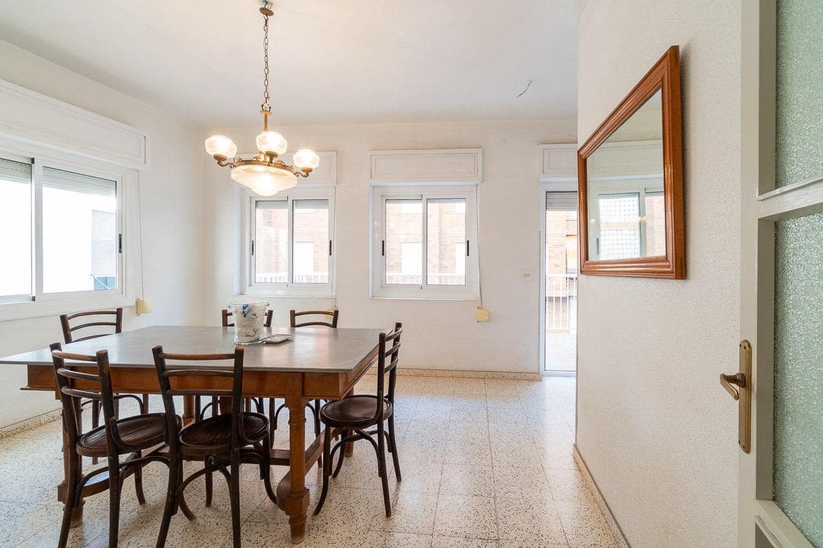 3 Zimmer Apartment zu verkaufen in Torrevieja - 175.000 € (Ref: 10180811)