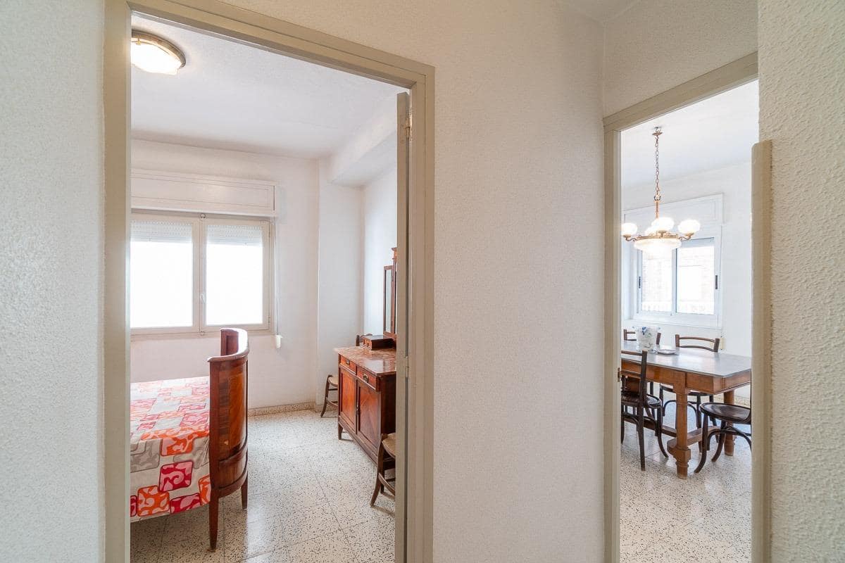 3 Zimmer Apartment zu verkaufen in Torrevieja - 175.000 € (Ref: 10180811)