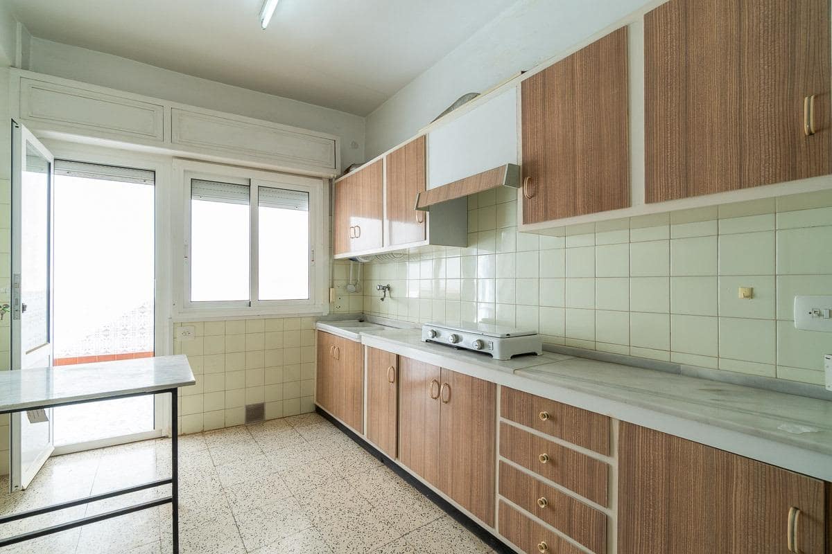3 Zimmer Apartment zu verkaufen in Torrevieja - 175.000 € (Ref: 10180811)