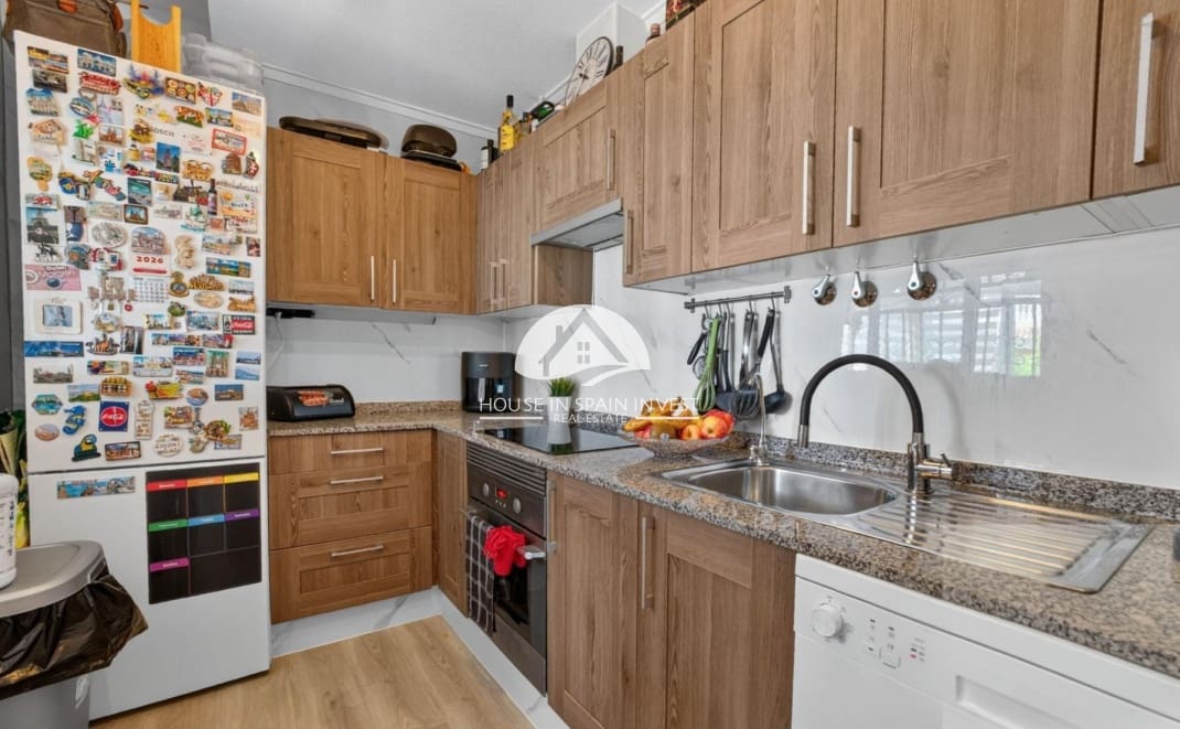 Chalet de 3 habitaciones en Los Altos en venta con piscina - 365.000 € (Ref: 10180813)