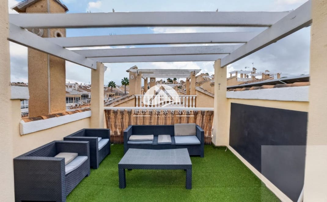 Chalet de 3 habitaciones en Los Altos en venta con piscina - 365.000 € (Ref: 10180813)