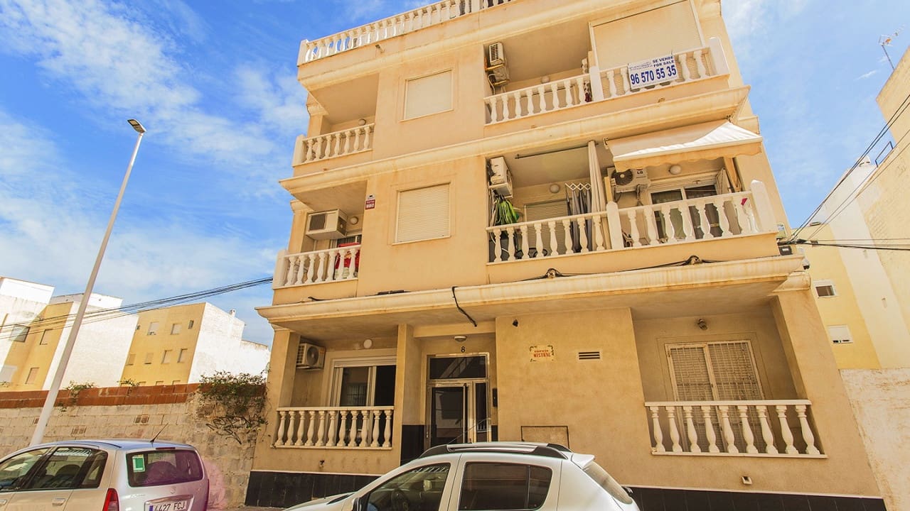 Apartamento de 2 habitaciones en La Mata en venta - 159.000 € (Ref: 10180815)