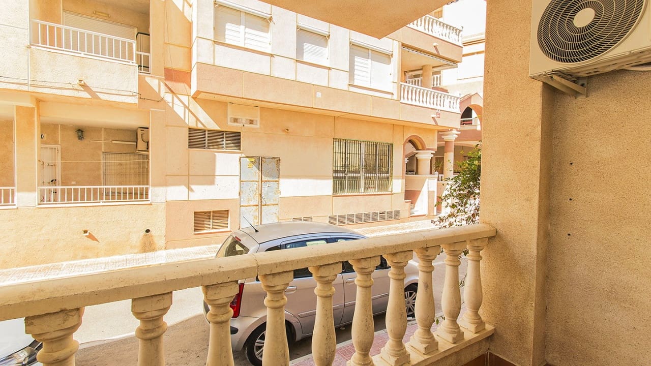 Apartamento de 2 habitaciones en La Mata en venta - 159.000 € (Ref: 10180815)