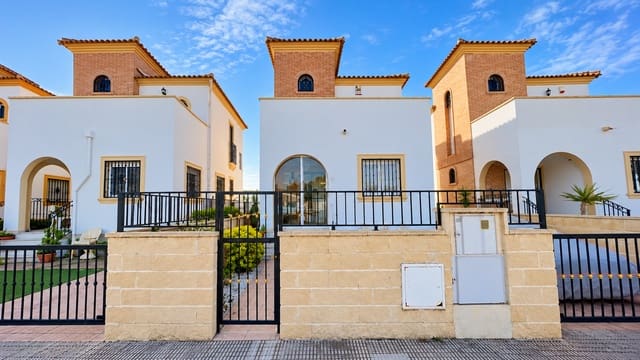3 chambre Villa/Maison à vendre à El Raso, Guardamar del Segura avec piscine - 367 500 € (Ref: 10186182)