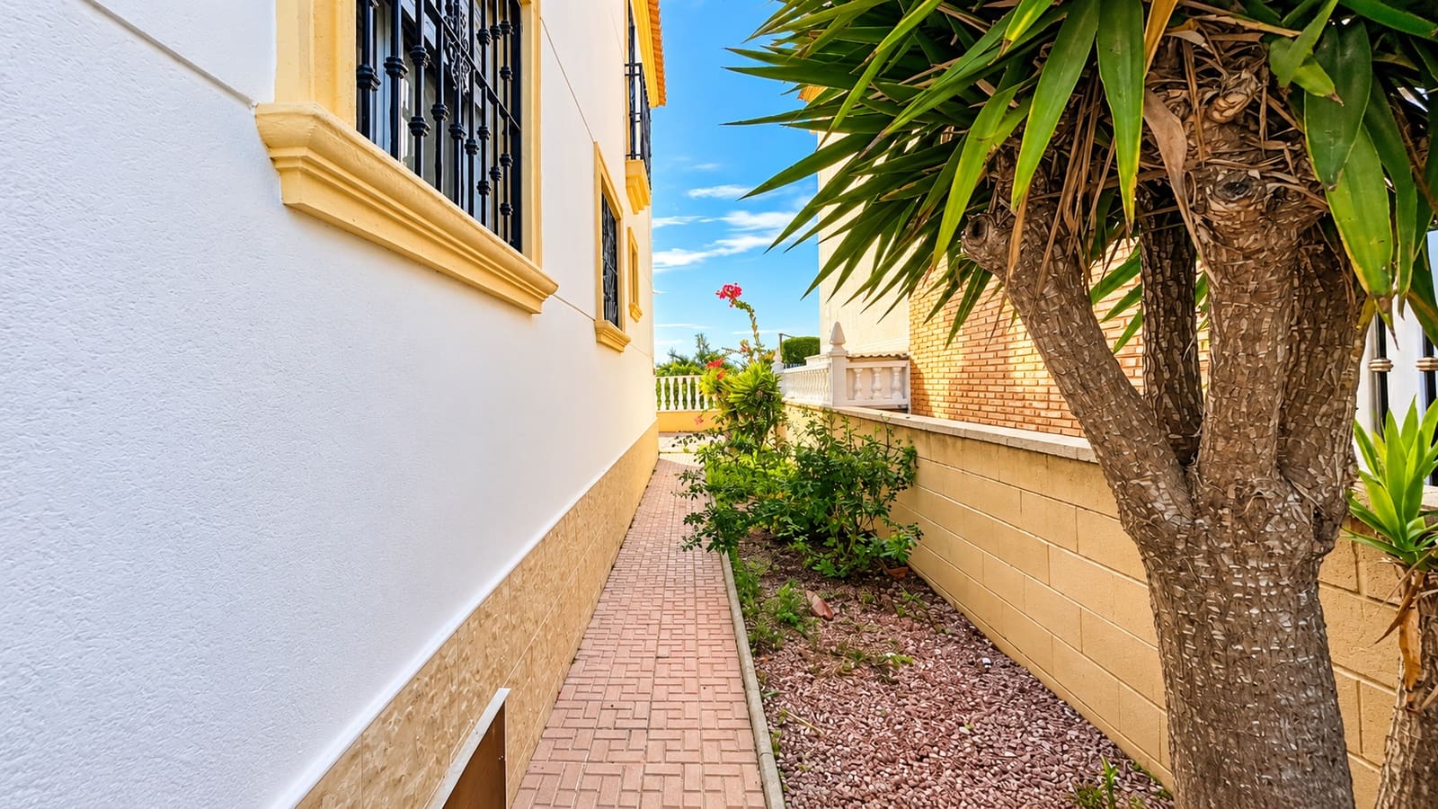 3 chambre Villa/Maison à vendre à El Raso avec piscine - 367 500 € (Ref: 10186182)