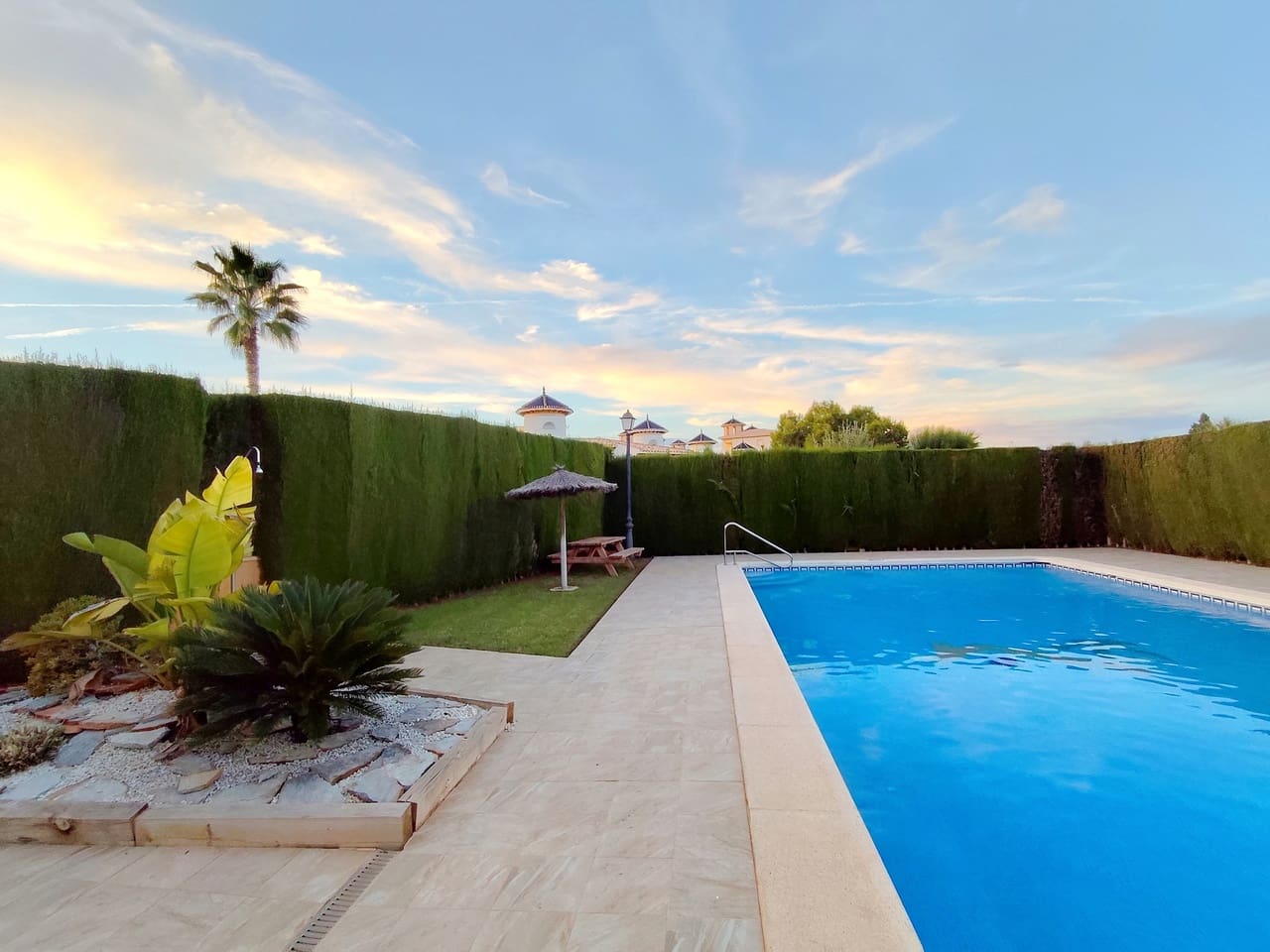 2 Zimmer Penthouse zu verkaufen in Cabo Roig mit Pool Garage - 174.995 € (Ref: 10186184)